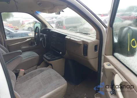 2003 GMC Savana Standard from USA, damaged, VIN 1GJHG39U031204178